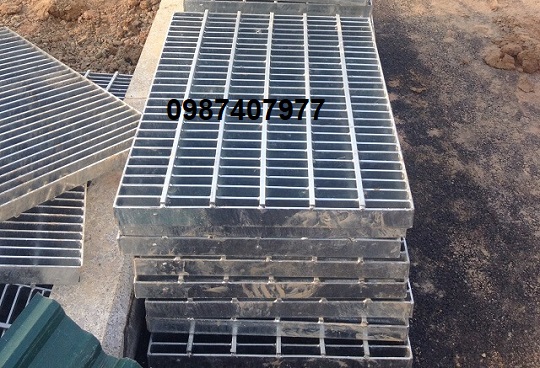  Tấm sàn grating mạ kẽm 4